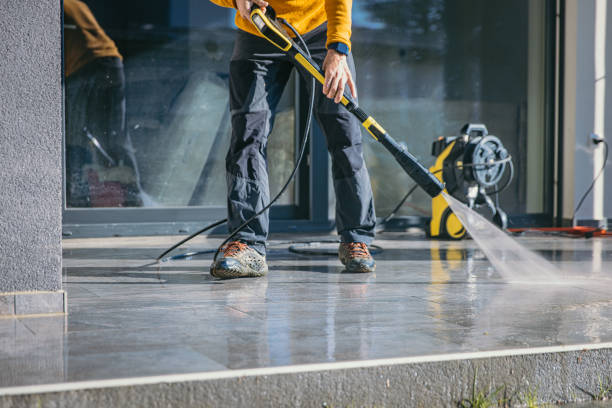 Best Pressure Washing Siding  in Boronda, CA