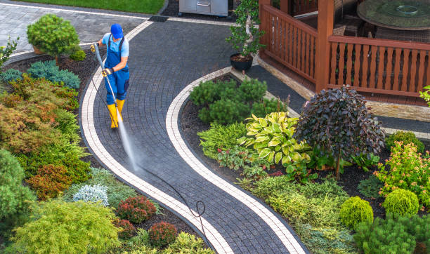 Best Deck Cleaning Services  in Boronda, CA